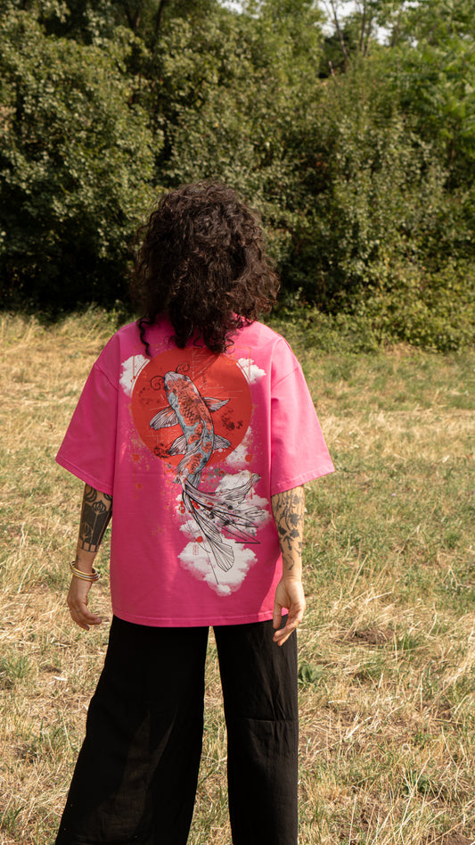 T-shirt SKKARABE.E Rose – Œuvre “KOÏ"