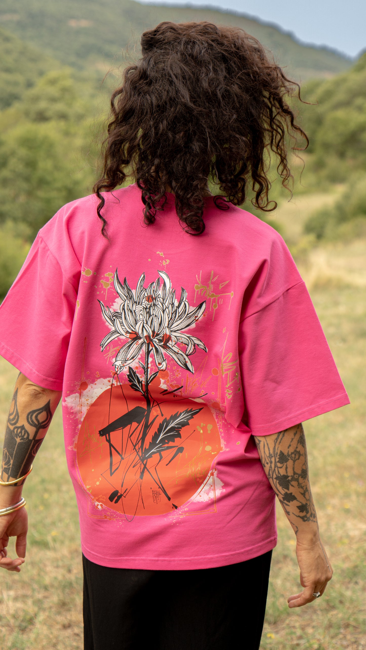 T-shirt SKKARABE.E Rose – Œuvre “IMMORTEL"
