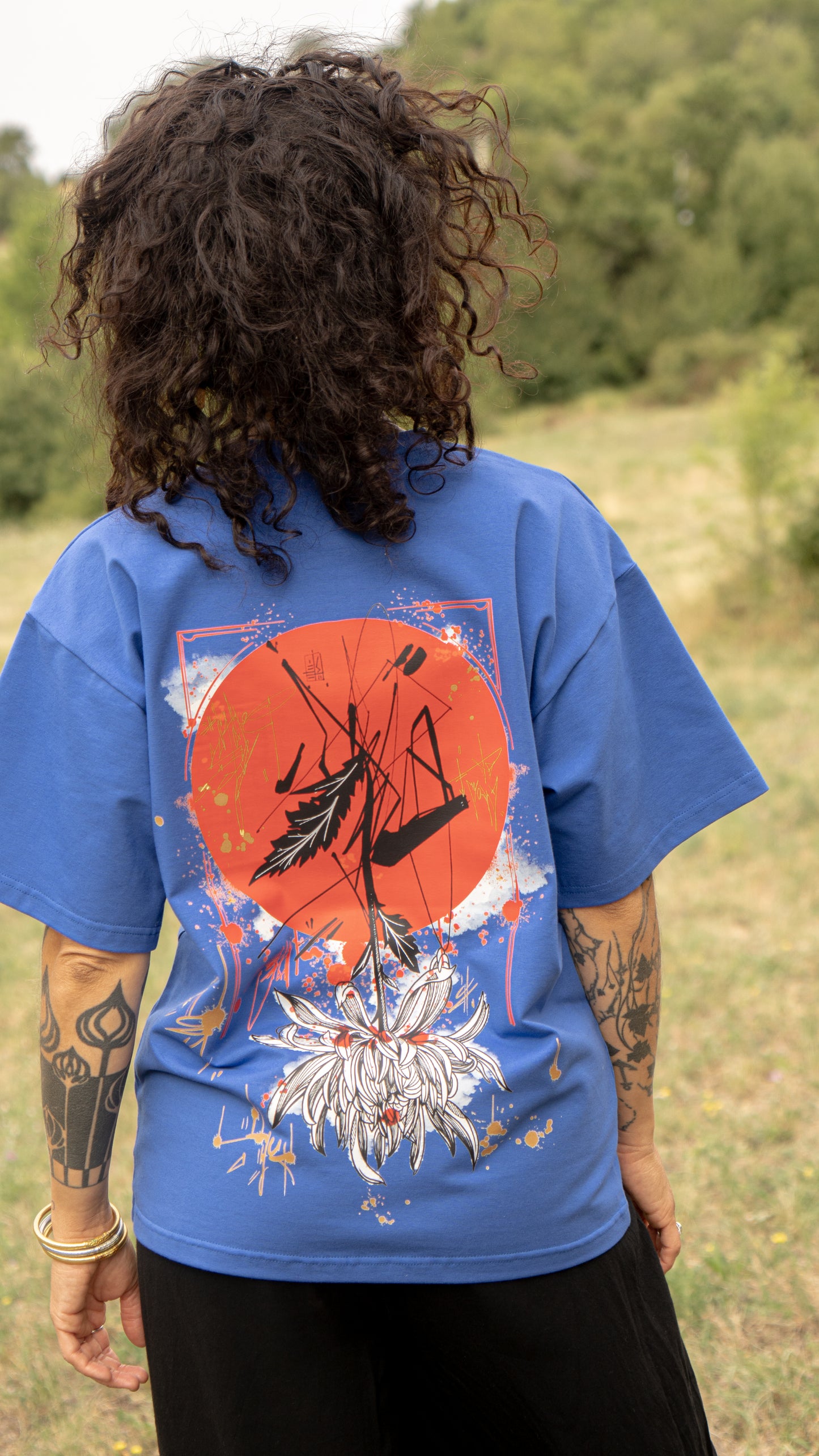 T-shirt SKKARABE.E Bleu – Œuvre “IMMORTEL"