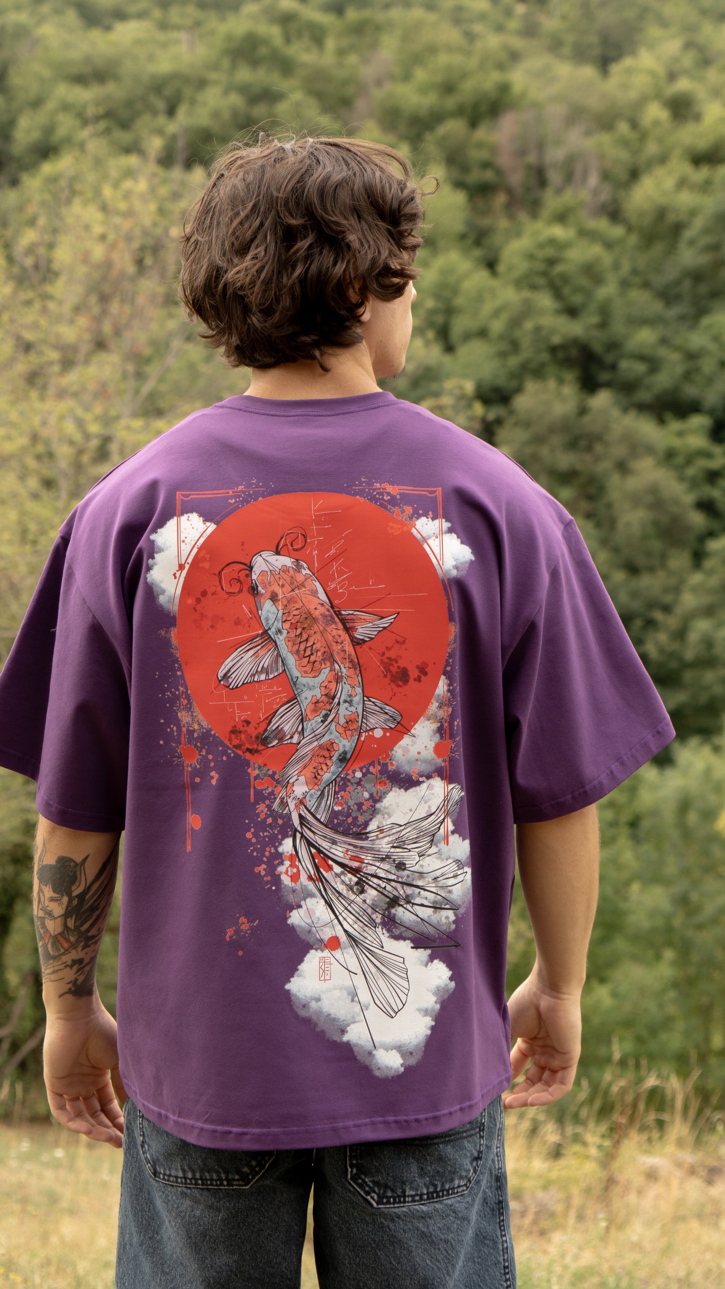 T-shirt SKKARABE.E Violet – Œuvre “KOÏ"